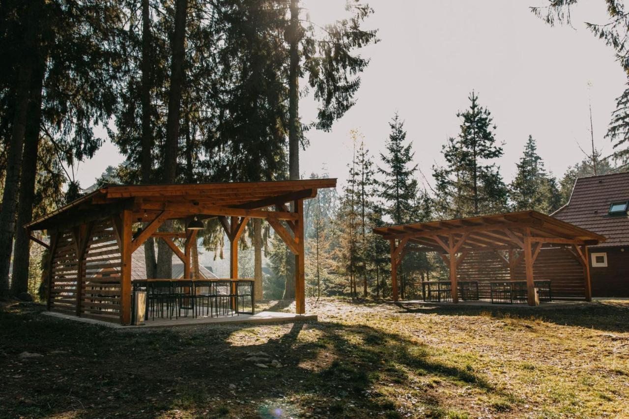 Tusnad Camping BaileTusnad Buitenkant foto