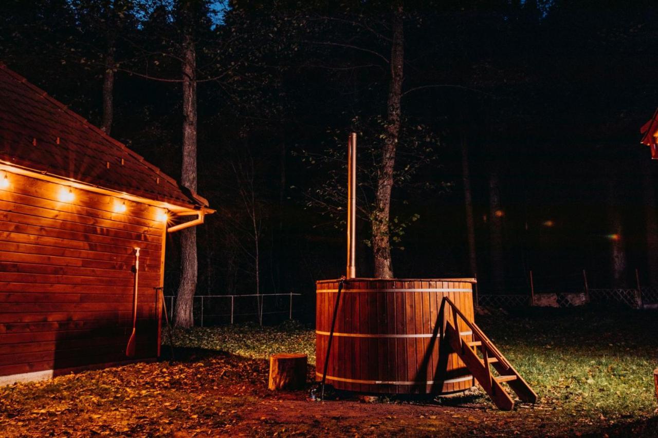 Tusnad Camping BaileTusnad Buitenkant foto