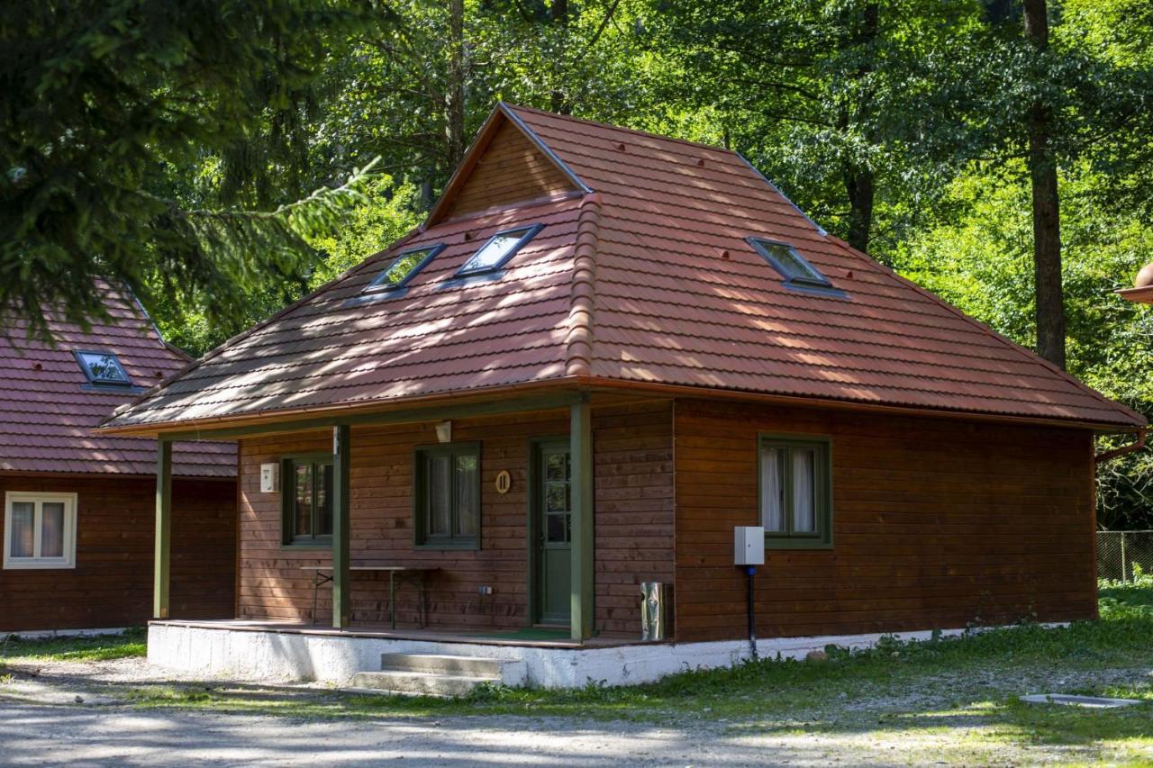Tusnad Camping BaileTusnad Buitenkant foto